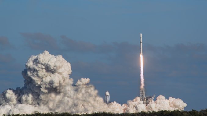 Falcon_Heavy_Launch